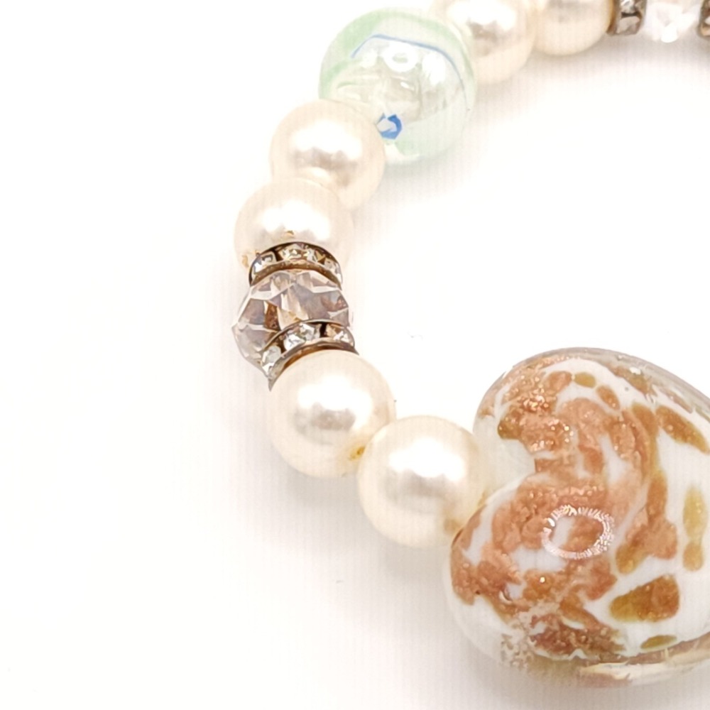 Set of 4 Faux Pearl Stretch Bracelets White Beaded Stackable Jewelry - Picture 8 of 9